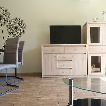 Luxapartament 1 - Z Widokiem I Garazem W Nowym Zeta Park Ustroń Exteriör bild