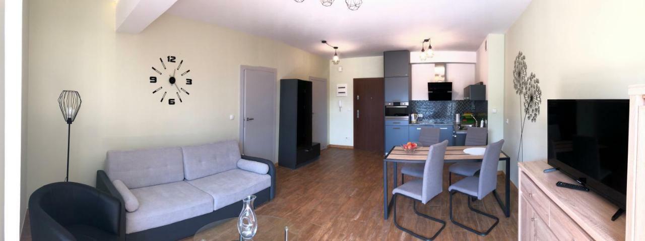 Luxapartament 1 - Z Widokiem I Garazem W Nowym Zeta Park Ustroń Exteriör bild